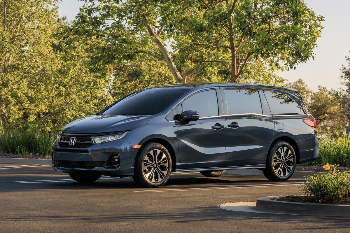 Honda Odyssey 2025 renueva estilo y tecnología