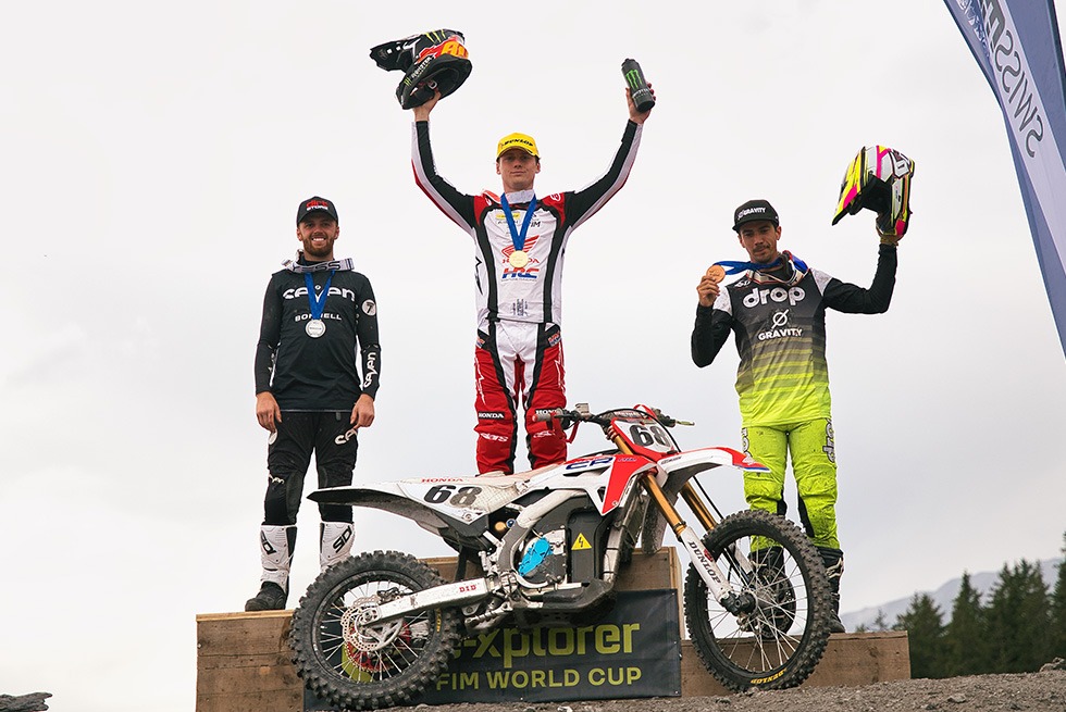 Tosha Schareina gana la Copa del Mundo FIM E-Xplorer