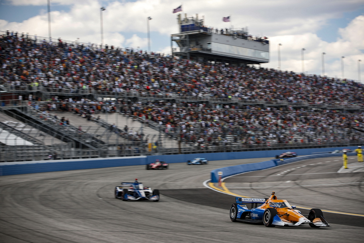 Lideran Dixon y Herta la lucha de Honda en Milwaukee</p>
<p>