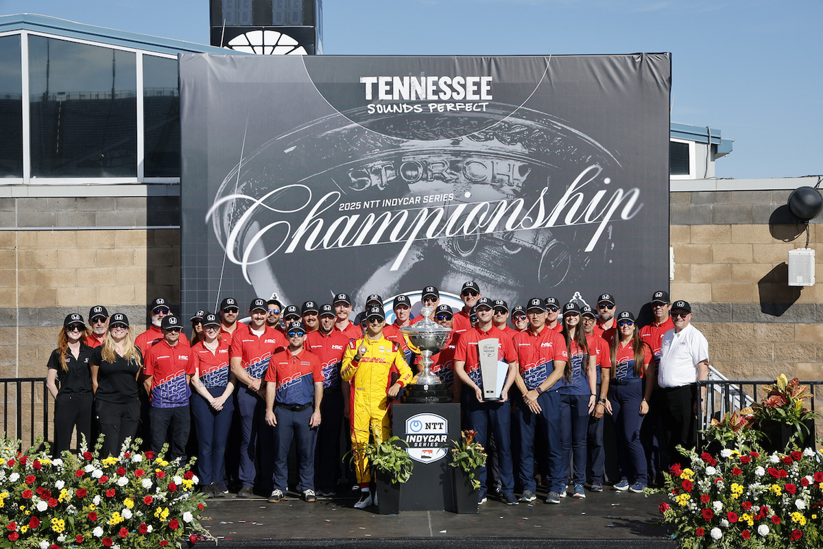 El campeón Alex Palou termina segundo en Nashville